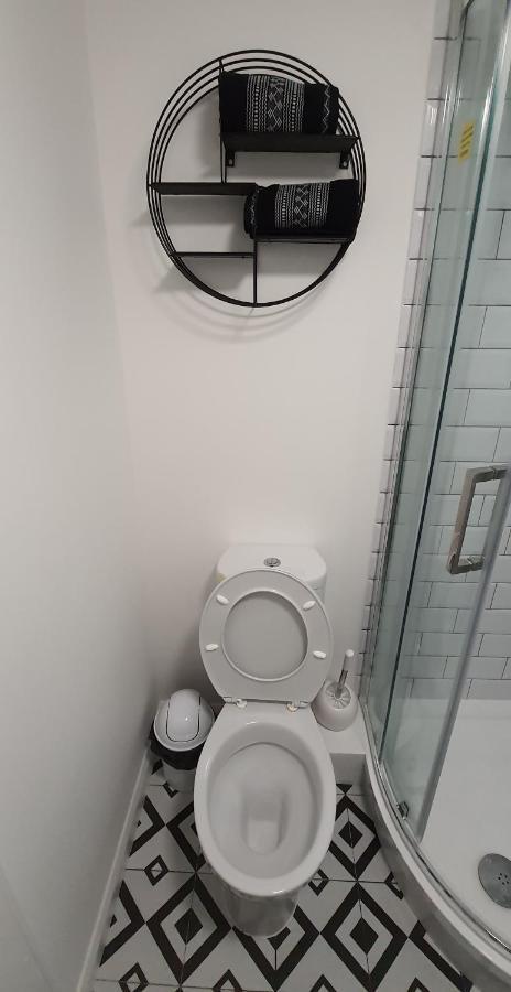 Room In Central London With Shared Bathroom Zewnętrze zdjęcie